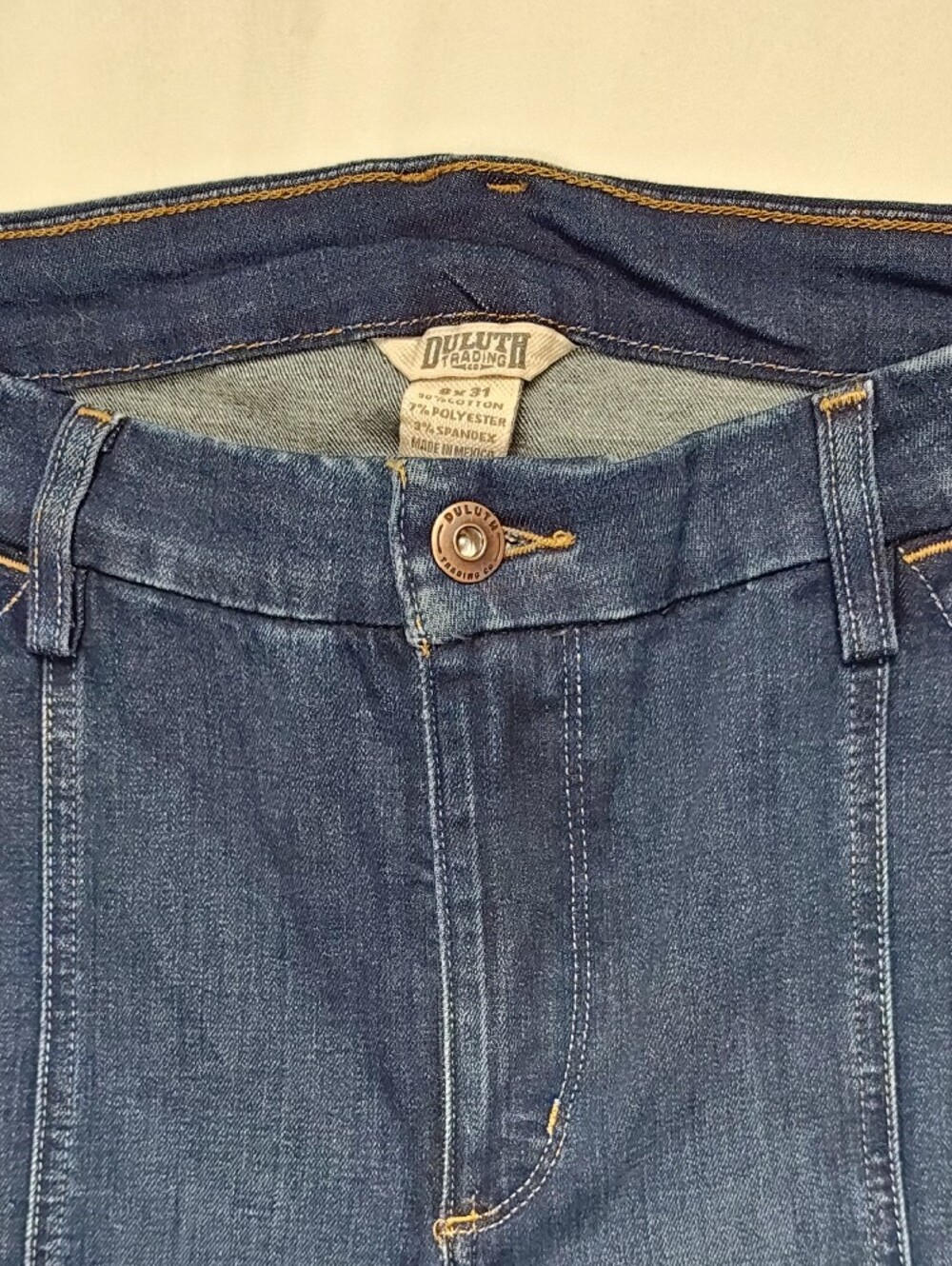 Duluth Trading Co Asset Management Demi Bootcut Dark Wash Jeans Size 8x31 Curvy